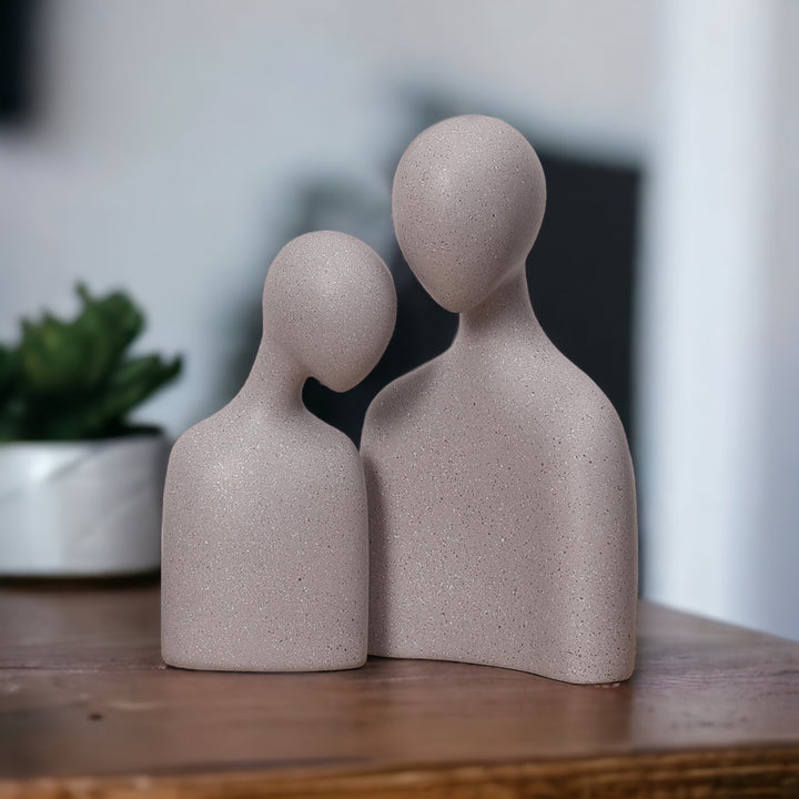 Love Couple Resin Sculpture (Grey)