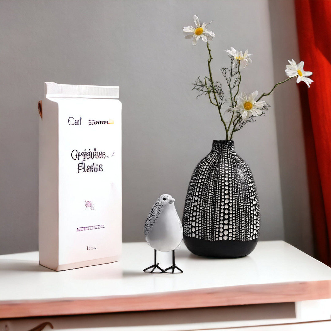 Poly Pigeon Bird Figurine (White)