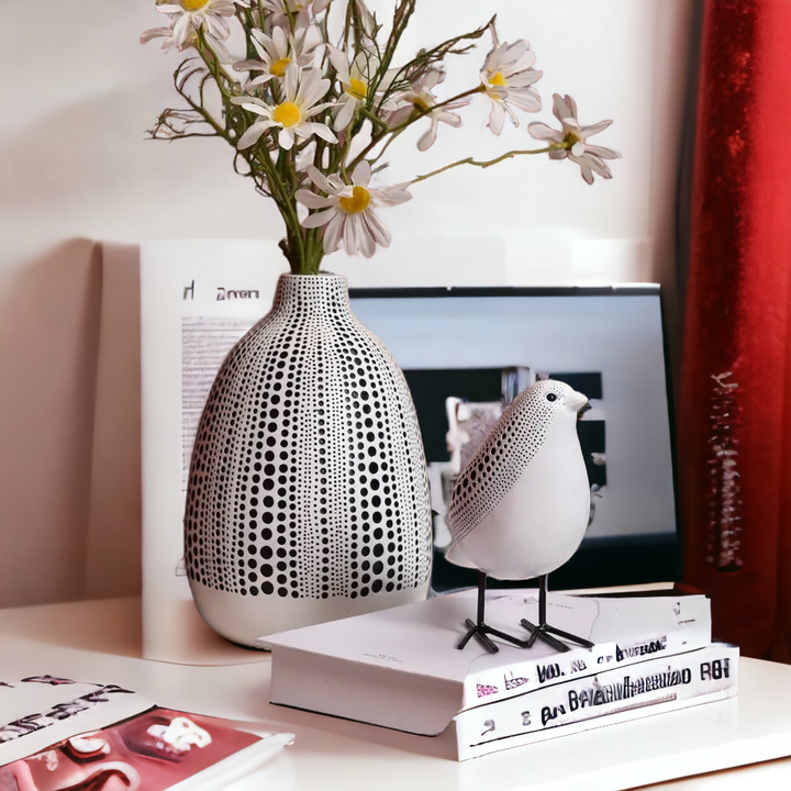 Poly Pigeon Bird Figurine (White)