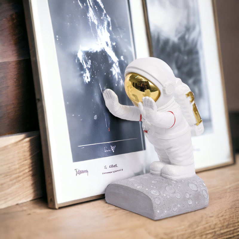 Astronaut Bookends Resin Statue 2 Pcs