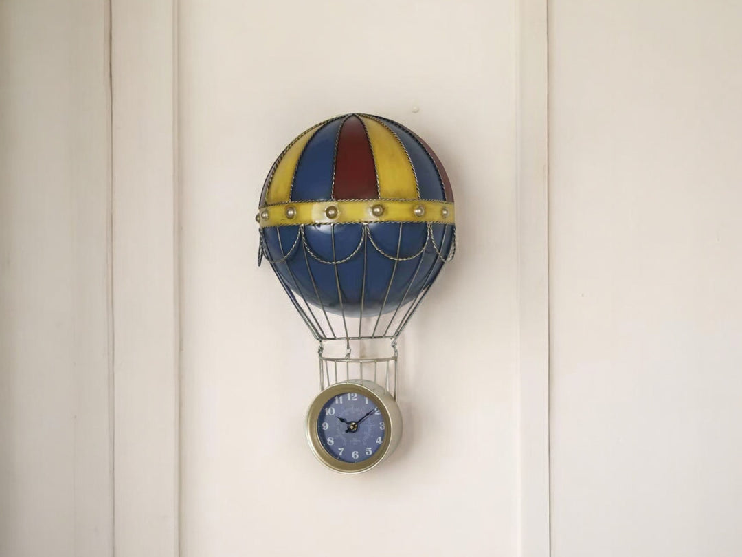 Air Balloon Vintage Iron Wall Clock (70cm)