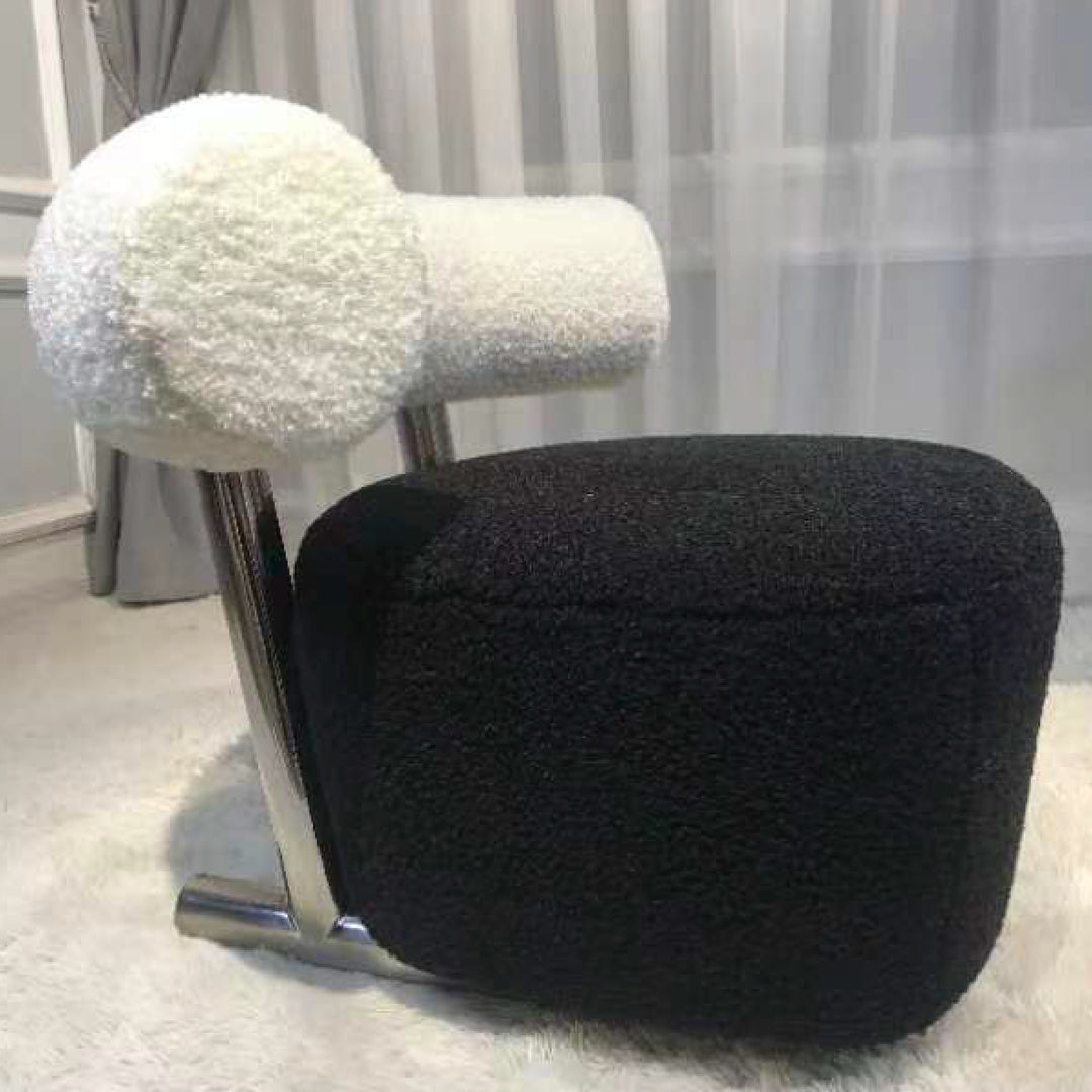 Chic Comfort Fabric Chair 5