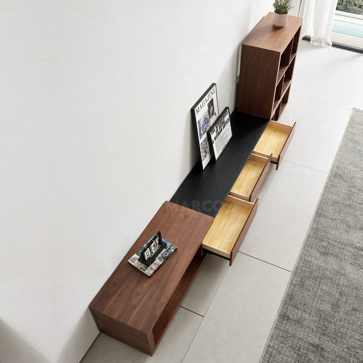 Coco TV Unit 17