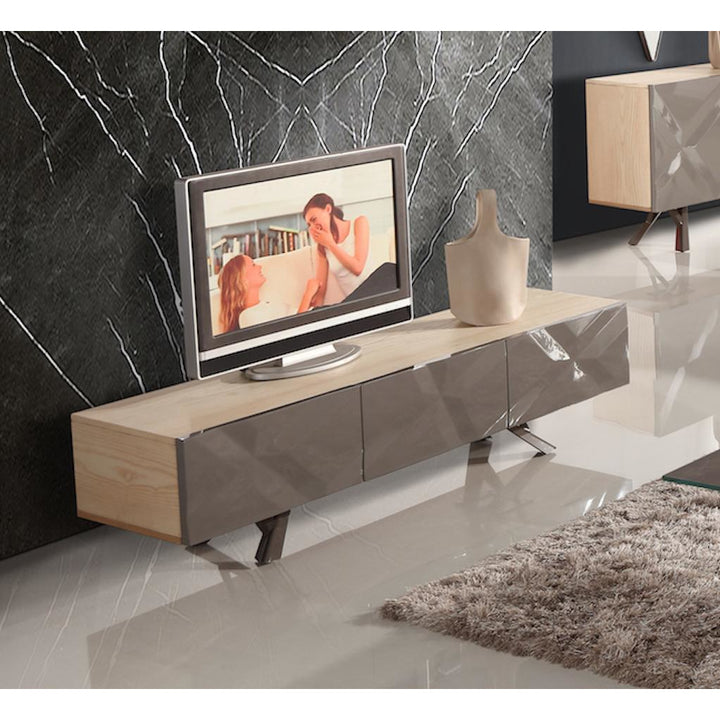 Panther Media Console 1