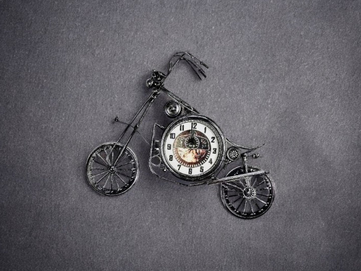 Vintage Style Bike Wall Clock (67x58 cm)