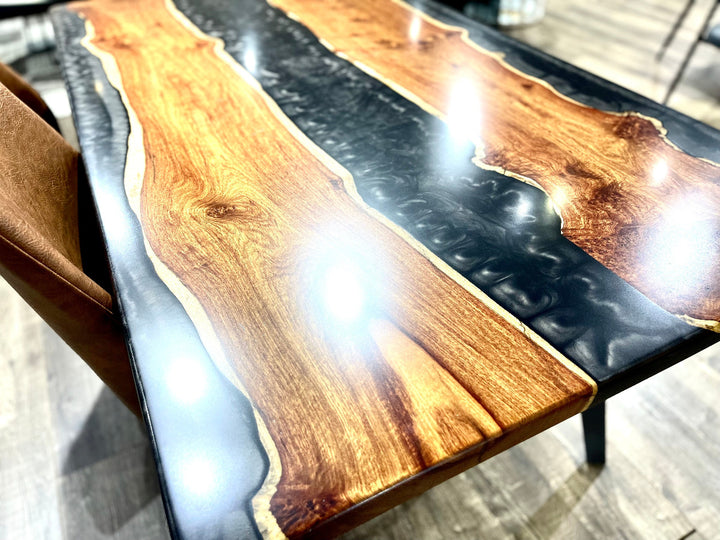 Black Epoxy Resin Dining Table with US Walnut