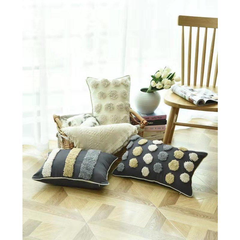 regina-designer-cushion-1